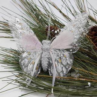 Бабочка с перьями серебряная на прищепке